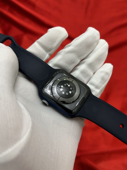 Продам Apple Watch Series 6