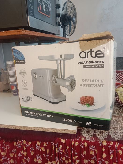 Мясорубка артель в хорошем состоянии