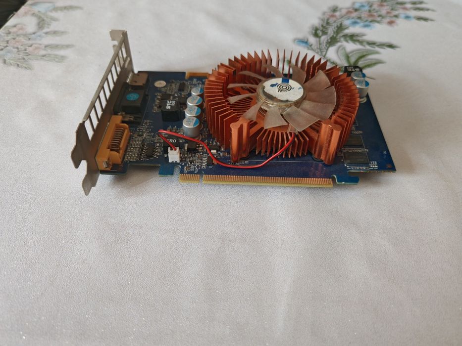 Видеокарта Nvidia 9500GT