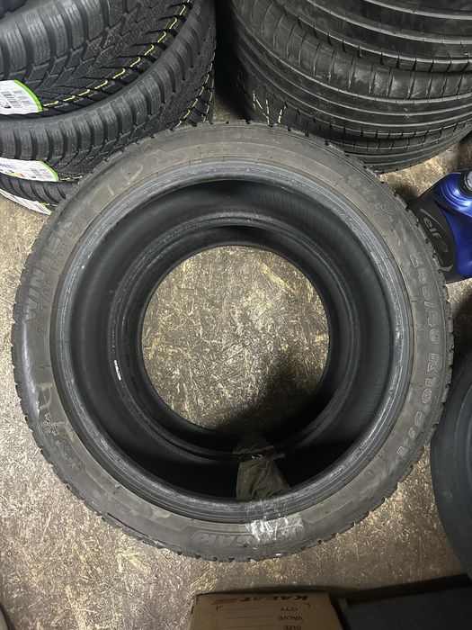 Vand anvelope Tigar Winter 245/40r18