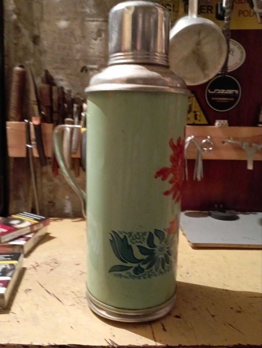 Винтидж  термос от Китай