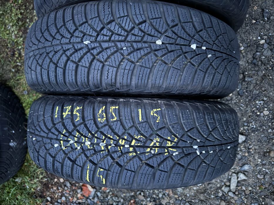 Set 4 anvelope 175 65 r15  goodyear  de iarna