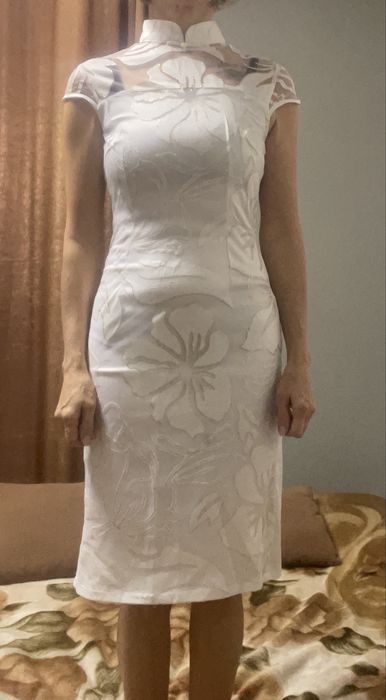 Продам платья недорого