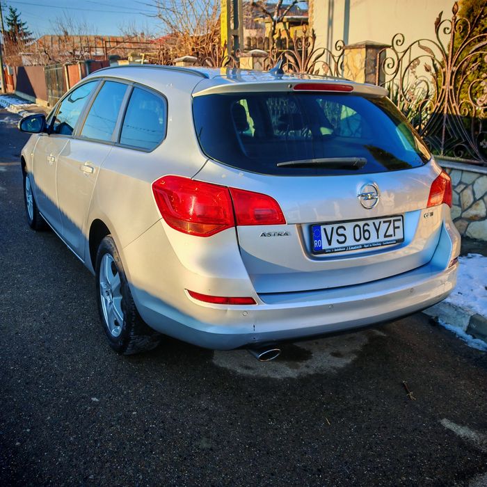 Opel astra j cutie AUTOMATA