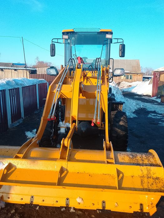 Продам погрузчик.