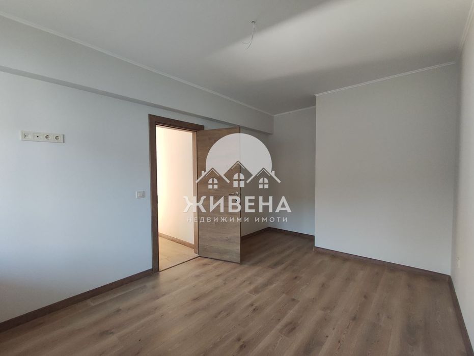 Продава се Четиристаен апартамент в Варна, Виница - 159 кв.м за 962 €/кв.м - Снимка #3