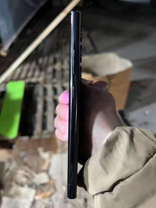 Samsung galaxy S23 Ultra 256