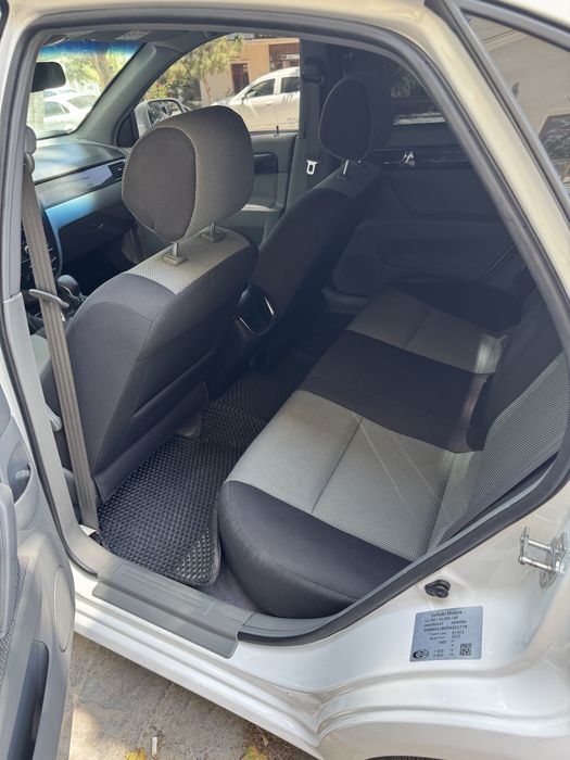 Продам джентру автомат