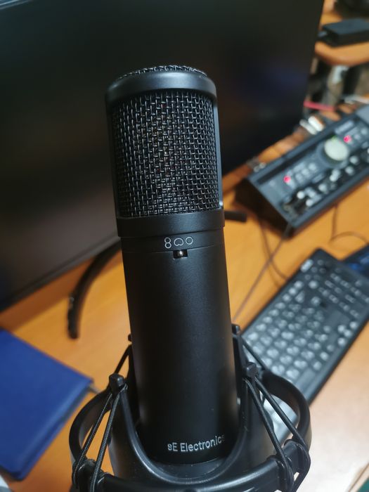 Студийный микрофон sE Electronics sE2300