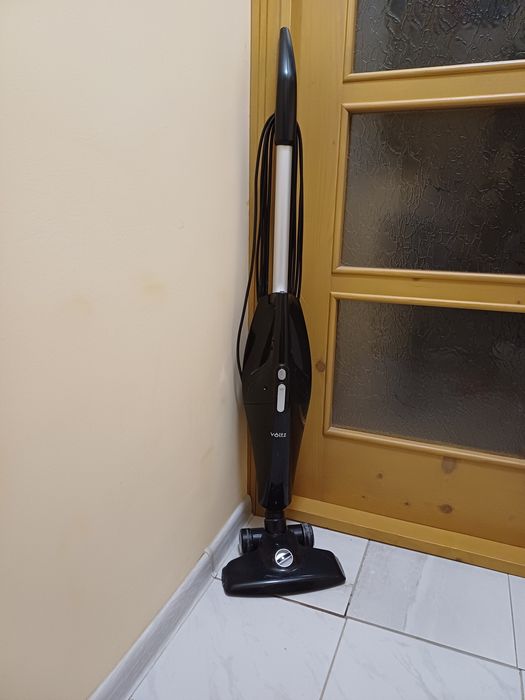 Стояща прахосмукачка