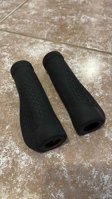 Piese bicicleta diverse - se vad impreuna sau pe bucati