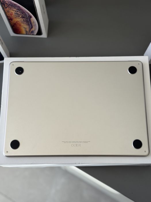 MacBook Air 13" 256GB 16RAM
