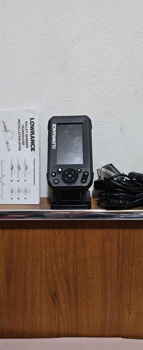 Sonar pescuit Lowrance Eagle 4X. Sonarul este nou, perfect functional.
