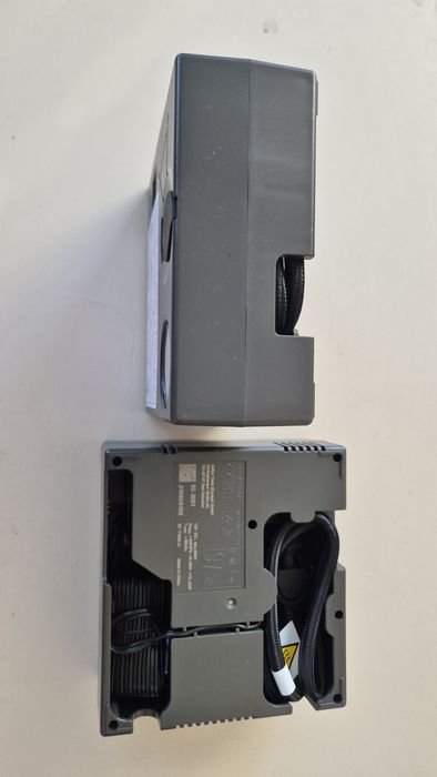 Оригинален НОВ компресор за гуми Пежо,Ситроен, Peugeot,Citroen