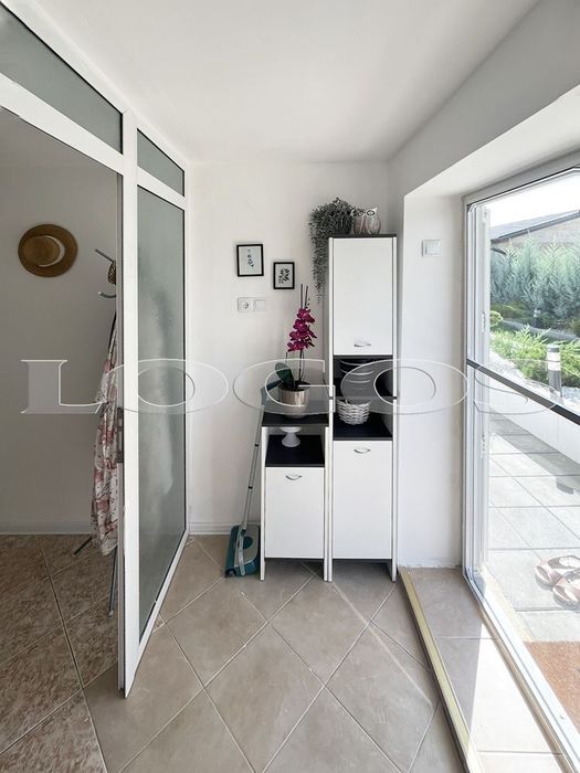 Продава се Къща в с. Тополи, Област Варна - 184 кв.м за 1903 €/кв.м - Снимка #11