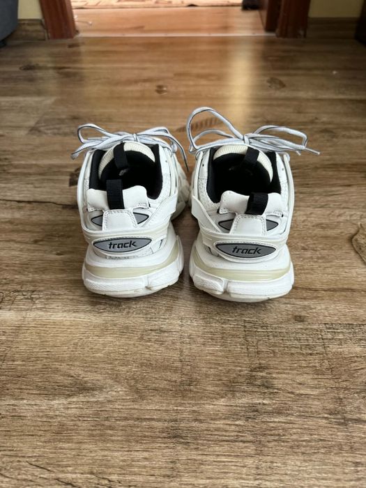 Balenciaga Track