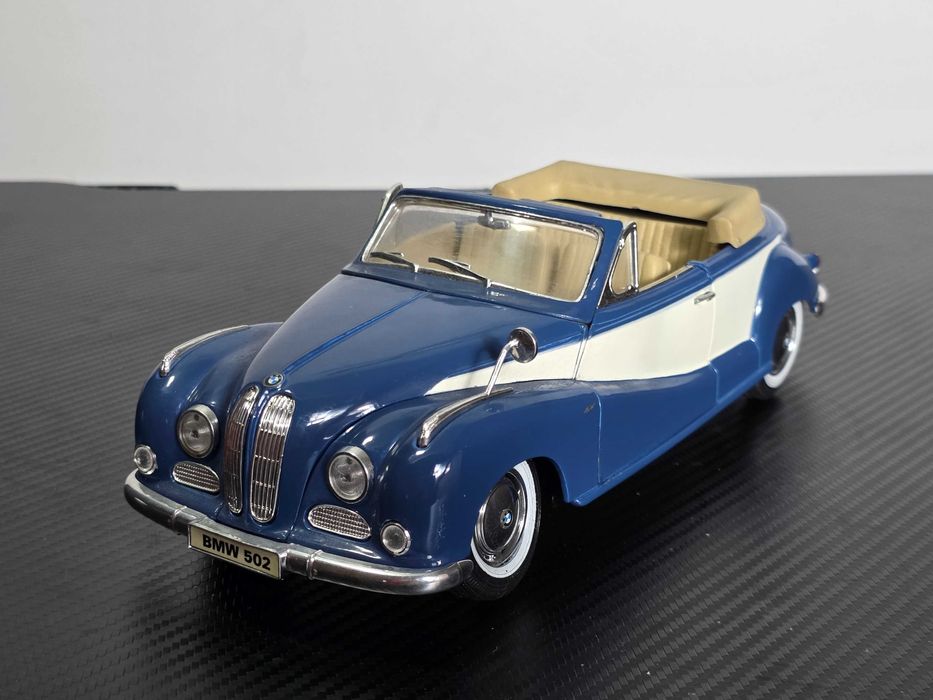 Macheta Auto 1/18 Maisto BMW 502 1955