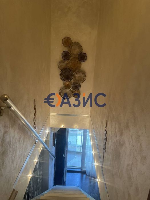 Продава се Тристаен апартамент в к.к. Слънчев бряг - 133 кв.м за 1400 €/кв.м - Снимка #7