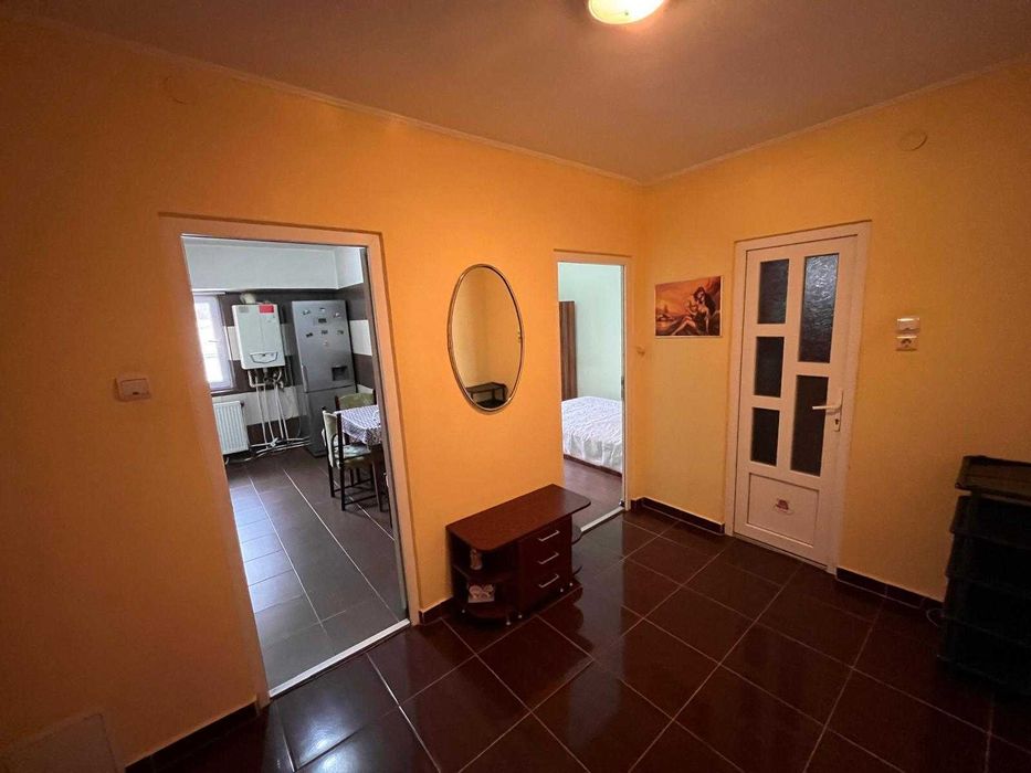 Apartment de inchiriat