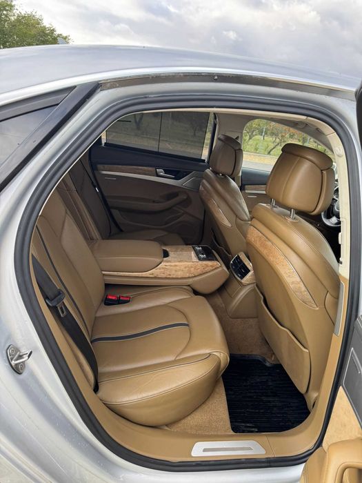 AUDI A8 3.0 TDI 2012
