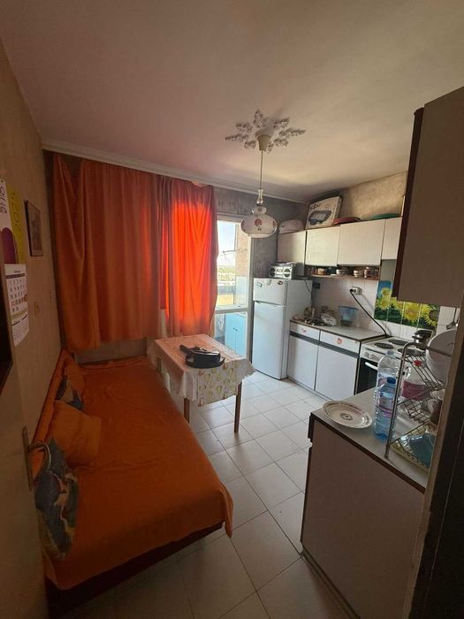 Продава се Тристаен апартамент в Пловдив, Христо Смирненски - 82 кв.м за 2257 €/кв.м - Снимка #1