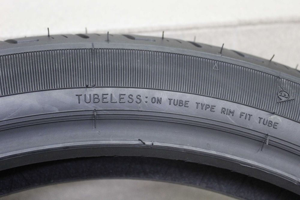 100/90-19 Dunlop D401F Harley-Davidson