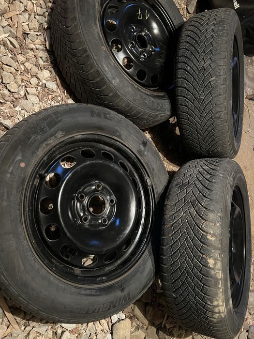 Железни джанти със зимни гуми