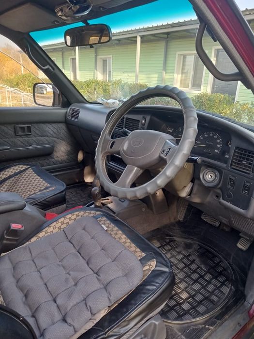 Продам Toyota Surf