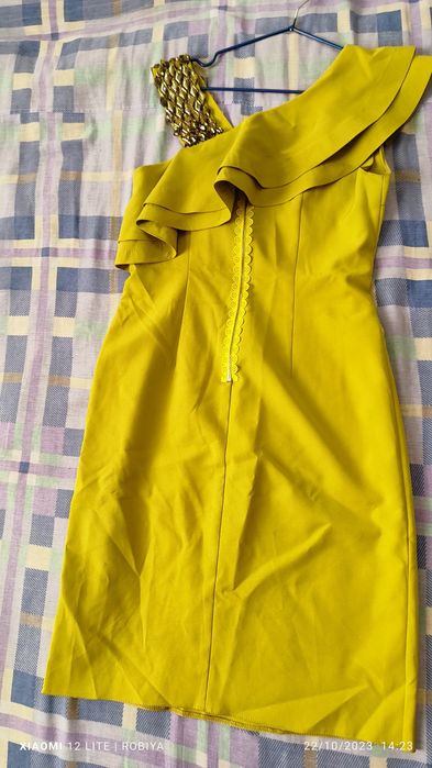 Ayollar Vecherniy kiymi razmer 44 46