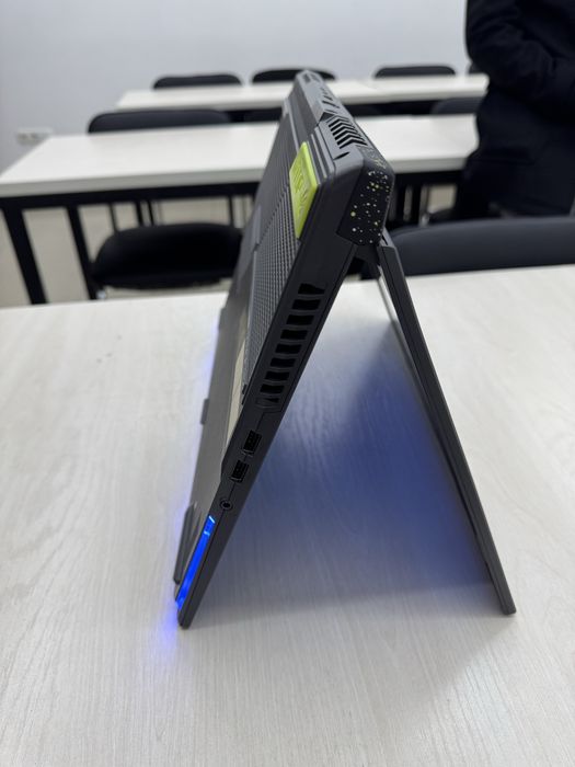 Asus Rog Strix G713RC Gaming Kampyuter