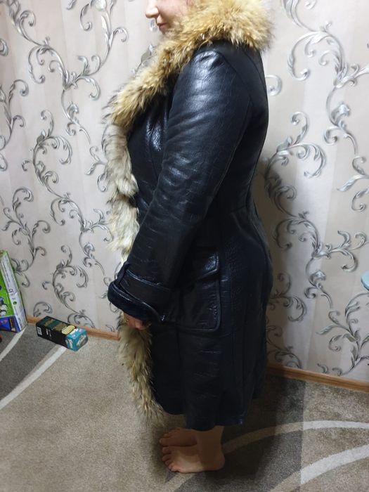 Продам натуральную дубленку