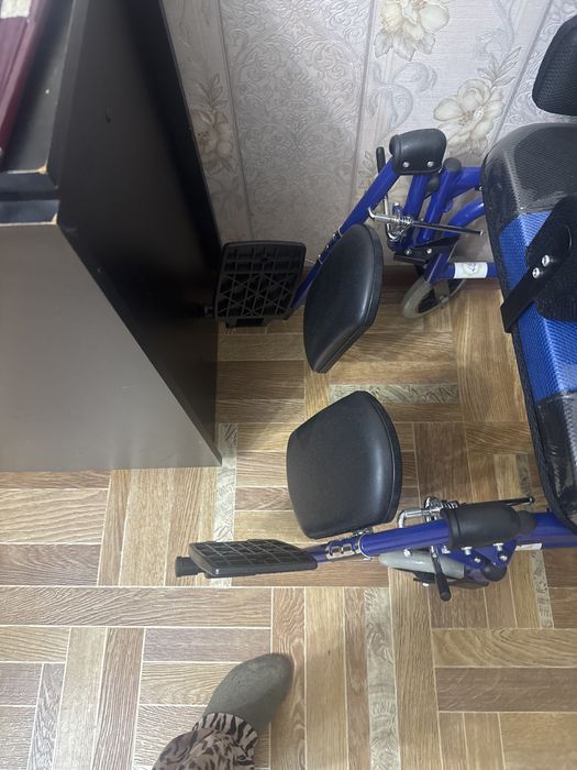 Коляска новая недорого