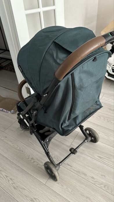 Коляска детская прогулочная