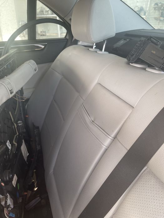 Салон за Мерцедес W212 Mercedes-benz  W212