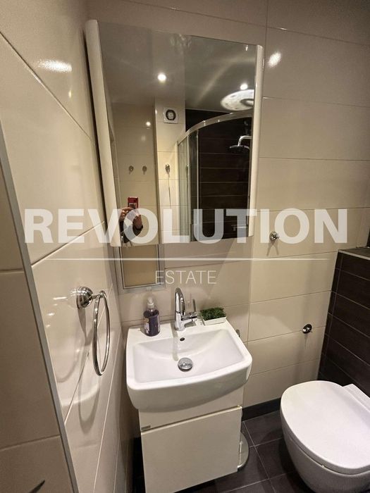 Дава се под наем Едностаен апартамент в Варна, Бриз - 44 кв.м за 400 € - Снимка #3