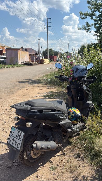 Продам скутер срочно