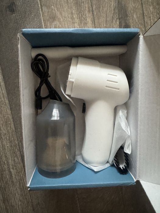 Aspirator portabil auto/birou, fără fir, putere mare –  la cutie