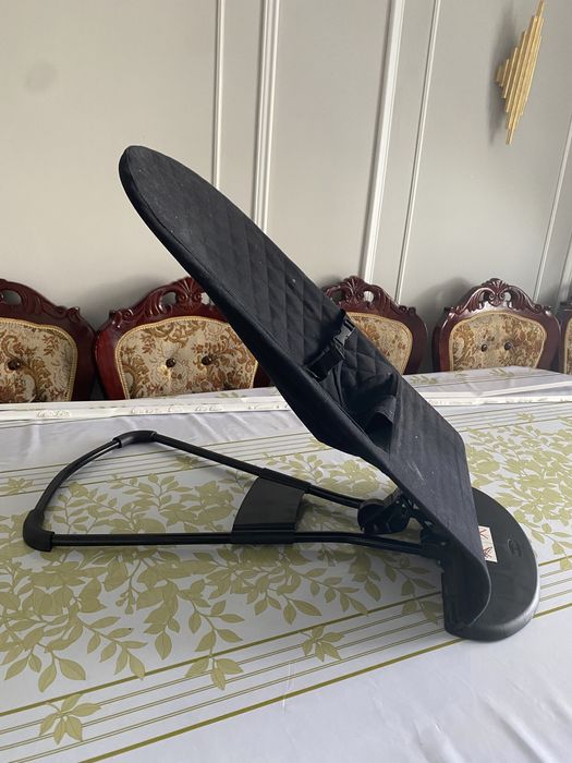 Продам Шезлонг