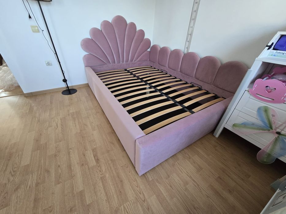 Paturi tapițate la comandă – Calitate Premium + Spațiu de depozitare