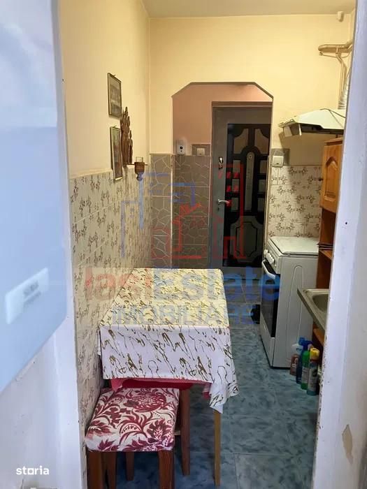 Apartament cu 2 camere etajul 1 Cantemir - Podu Ros