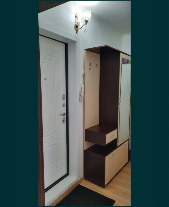 1,2 комн кв Урал,Школьник,Юбиляр.Часы