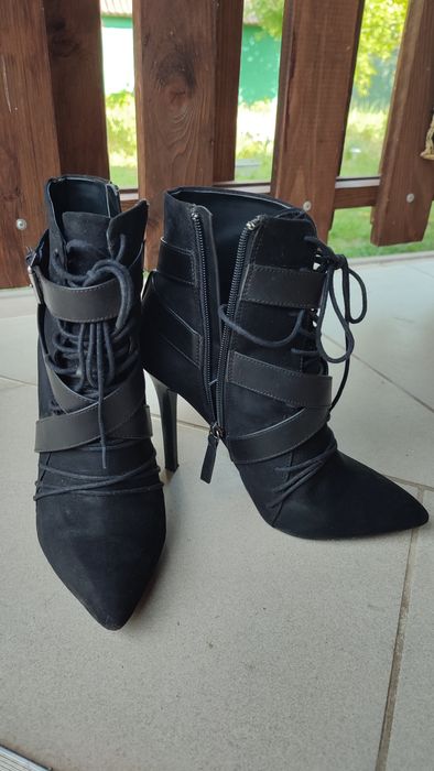 botine 38 varf ascutit
