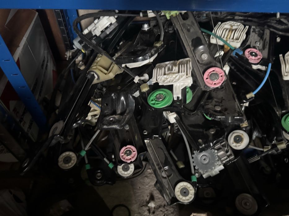 Машинки ел стъкла за бмв е60 е61 ф10 ф11 е90 ф30 ф01 ф02