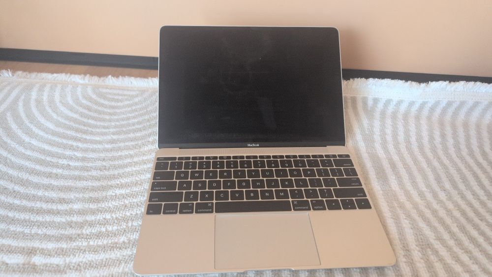 MacBook 12 Intel core m7