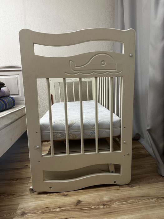 Продам манежку все есть в комплекте