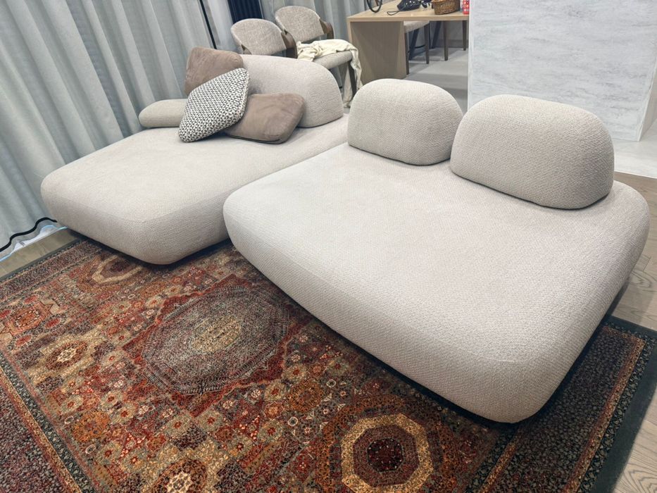 Диван от Monoconcept