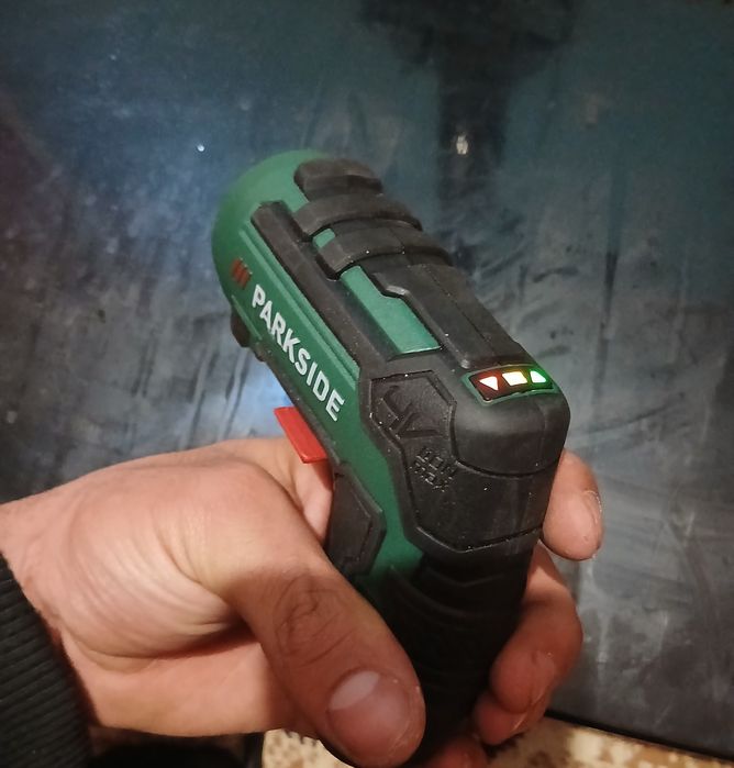 Електрическа отвертка PARKSIDE 4V