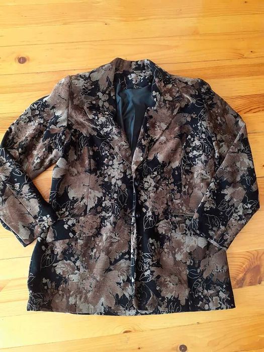 Дамско елегантно  сако