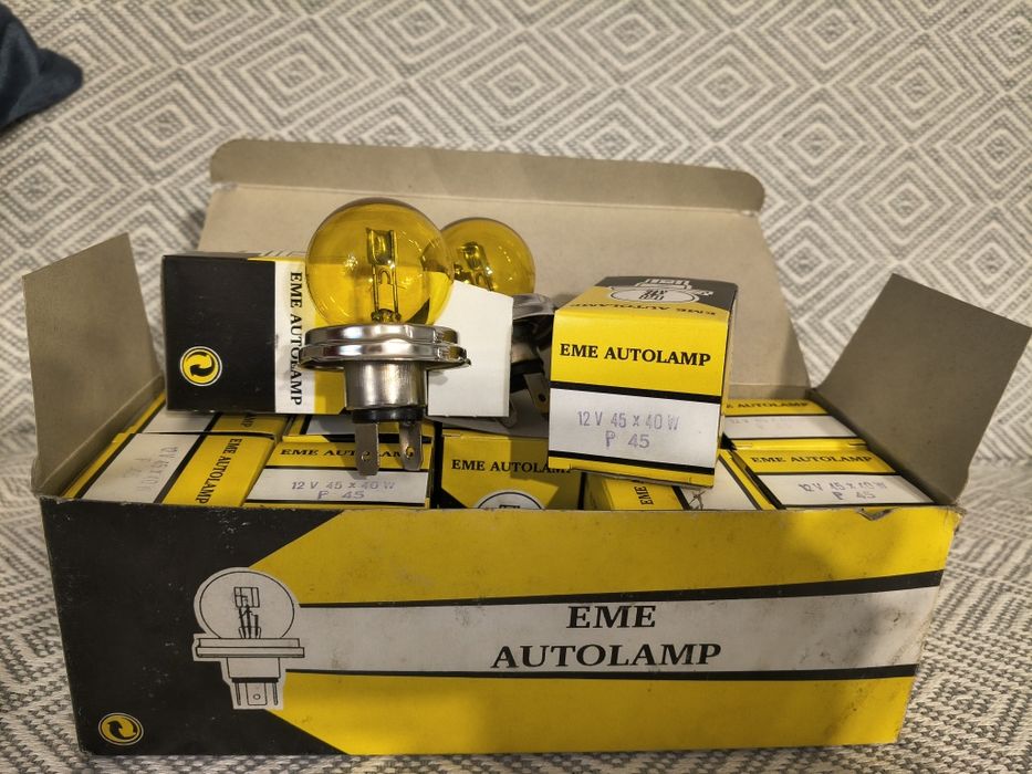 Becuri NOI galbene/Placa presine+disc ambreiaj/Pompa de benzina/ Fise Bujicord frantuzesti