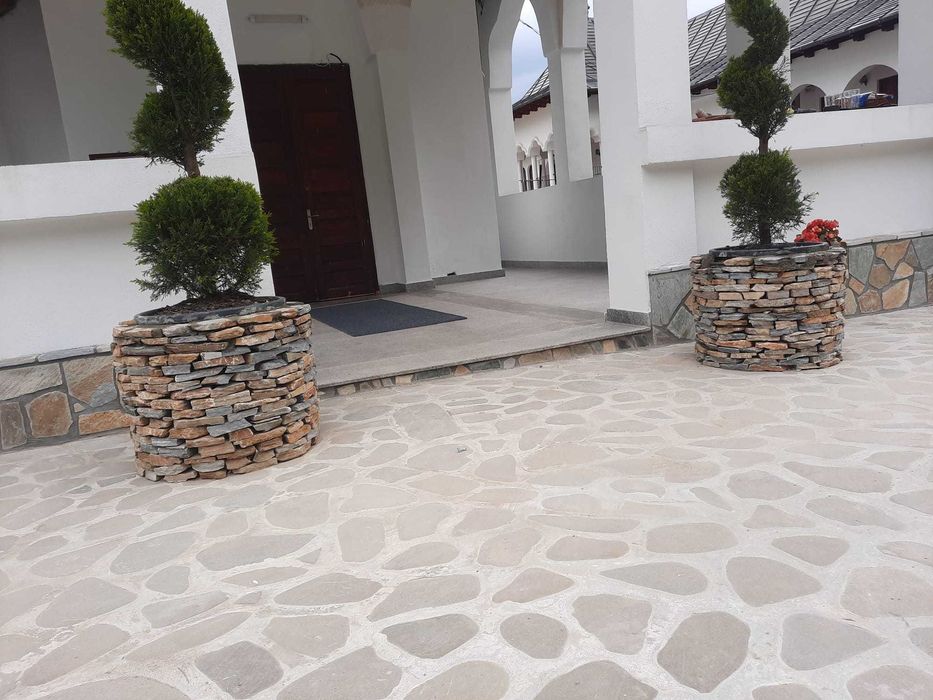 Piatră de munte pentru grădini și zone de parcare